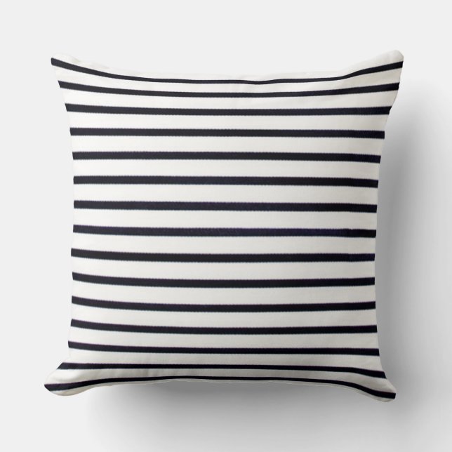 Retro-Style-Striped-Black-White-Pillow-Set's Cushion (Front)