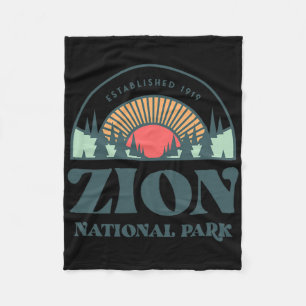 Retro Style Utah Zion National Park Fleece Blanket