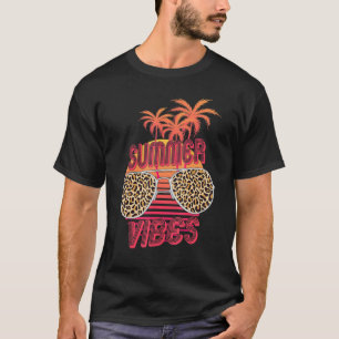 Retro Summer Vibes Leopard Sunglasses Palm Tree Su T-Shirt