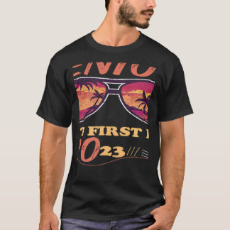 Retro Sunglasses Senior 2023 Last First Day T-Shirt