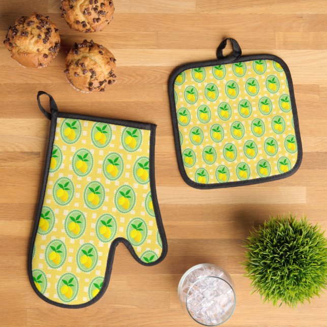 Retro Sunny Lemon Yellow Spring Green Oven Mitt & Pot Holder Set (Bring a bit of zest to the kitchen!)