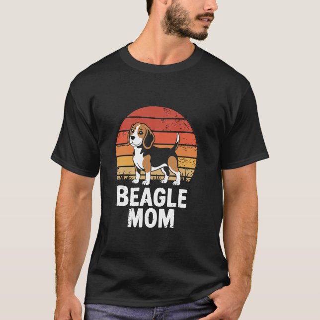 Retro Sunset Beagle Mum T-Shirt (Front)