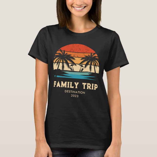 Retro sunset family trip vacation Matching group T-Shirt (Front)