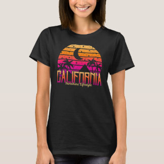 Retro Sunset Vintage Palm Tree Graphic California T-Shirt