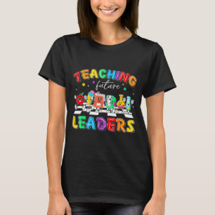 Retro Teaching Future Leaders Groovy Teacher Back T-Shirt