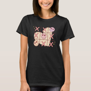 Retro Tic Tac Toe Happy Face Heart Love Valentines T-Shirt