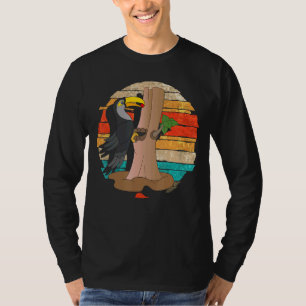 Retro Toucan  Exotic Bird Animal Tropical Toucan T-Shirt