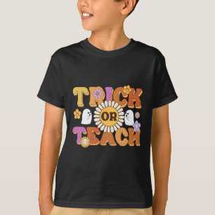 Retro Trick Or Teach Ghost Teacher Halloween Costu T-Shirt