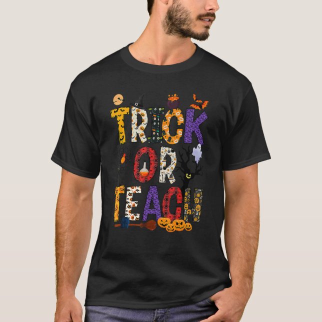 Retro Trick Or Teach Teacher Halloween Costume Men T-Shirt (Front)