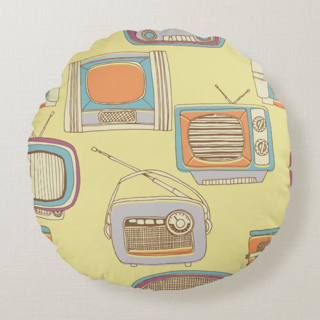 retro tv and radio. seamless pattern round cushion (Front)