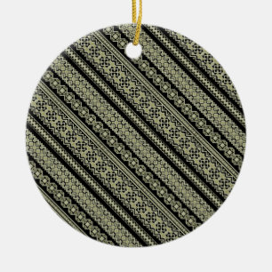 Retro ukrainian pattern ceramic tree decoration