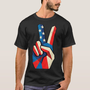 Retro usa flag peace sign hand 4th of july T-Shirt