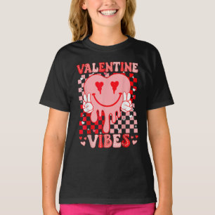 Retro Valentine's Day Heart Valentine Vibes T-Shirt