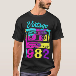Retro Vintage 1982 40th Birthday Cassette Tape  T-Shirt