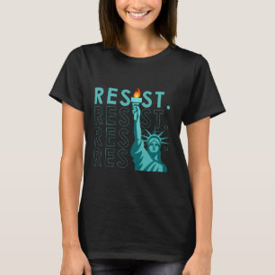 Retro Vintage Anti Trump Resist Statue Of Liberty T-Shirt