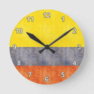 Retro Vintage Colombia Flag Round Clock