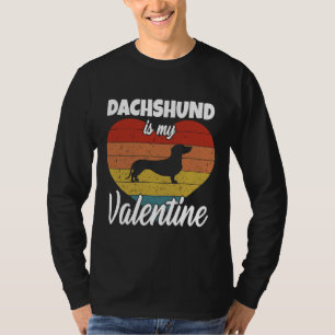 Retro Vintage Dachshund Dog Lover Heart Valentines T-Shirt