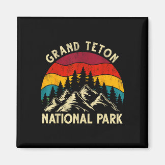 Retro vintage graphic grand teton national park  magnet