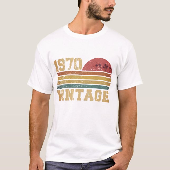 Retro Vintage Sunset 1970 Birthday T-Shirt (Front)