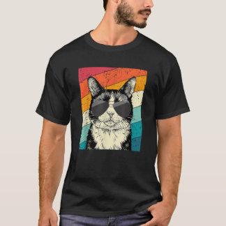 Retro Vintage Tuxedo Cat with Sunglasses Cat Lover T-Shirt