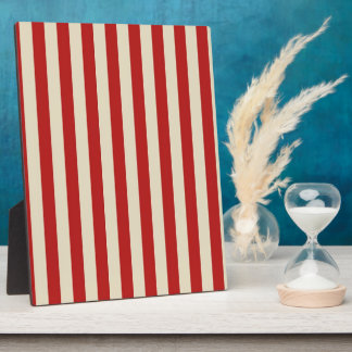 Retro Vintage Vertical PopCorn Classic Stripes Plaque