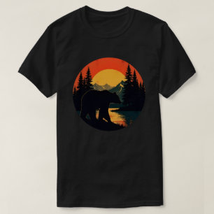 Retro Wildlife Forest Bear Outdoors Nature T-Shirt