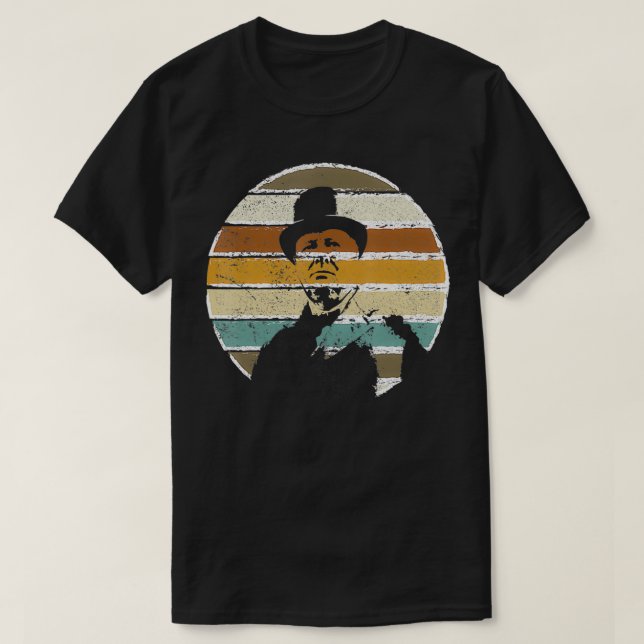 Retro Winston Churchill  Retro Churchill  T-Shirt (Design Front)