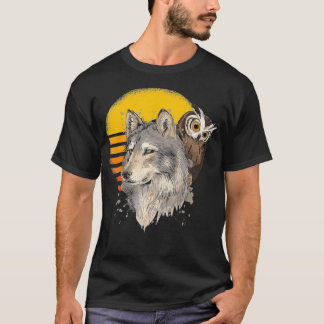 Retro Wolf Wildlife Forest Nature Animal Gift Wise T-Shirt