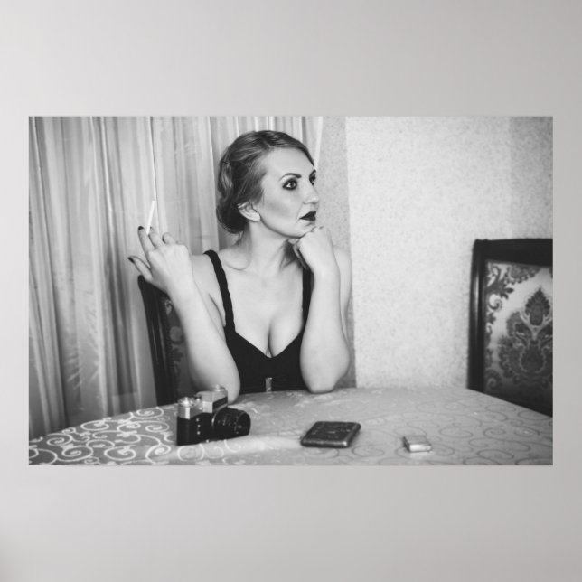 Retro woman smoking poster (Front)