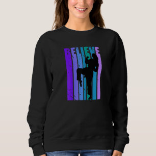 Retro Womens Brasilian Jiu Jitsu Motivational Beli Sweatshirt