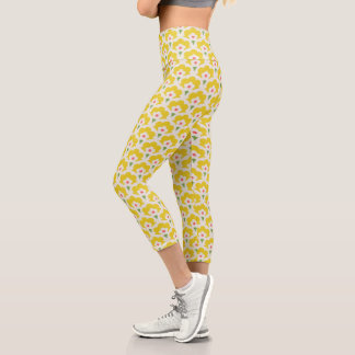 Retro Yellow Flower Garden Pattern Capri Leggings