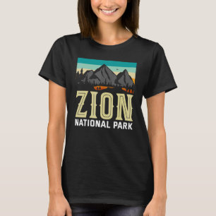 Retro Zion National Park US Vintage Utah Adventure T-Shirt