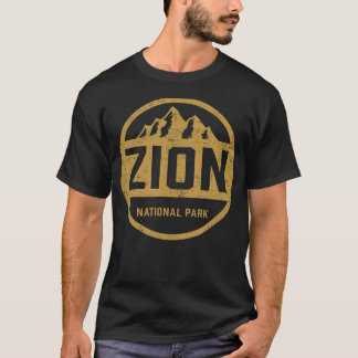 Retro Zion National Park Utah Mountain Women Men T-Shirt