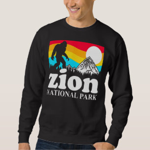 Retro Zion National Park Utah Sweatshirt