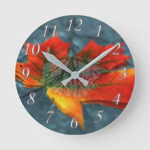 Retroreflection Clock