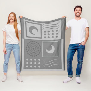 Rever 4 fleece blanket