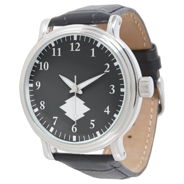 Rhombic pine bark watch (Angled)