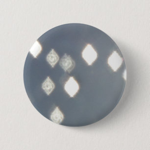 Rhombusmuster auf blaugrauem Hintergrund 6 Cm Round Badge