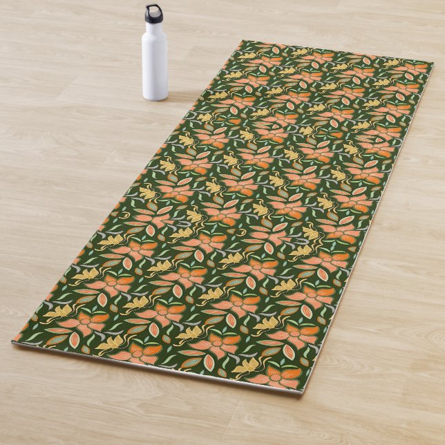 Rich Floral Pattern: Peach Flowers and Green Leave Yoga Mat (In Situ)
