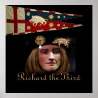 Richard III is smiling!