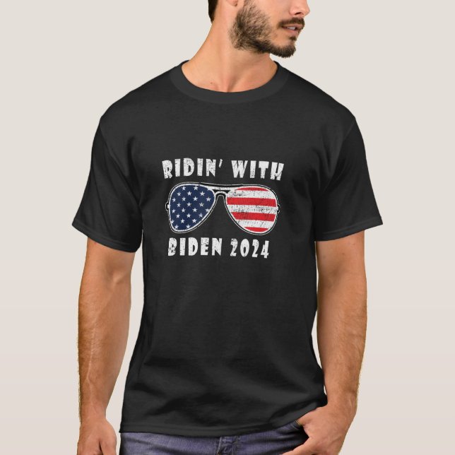 Ridin with Biden 2024 US Flag Joe Aviator Sunglass T-Shirt (Front)