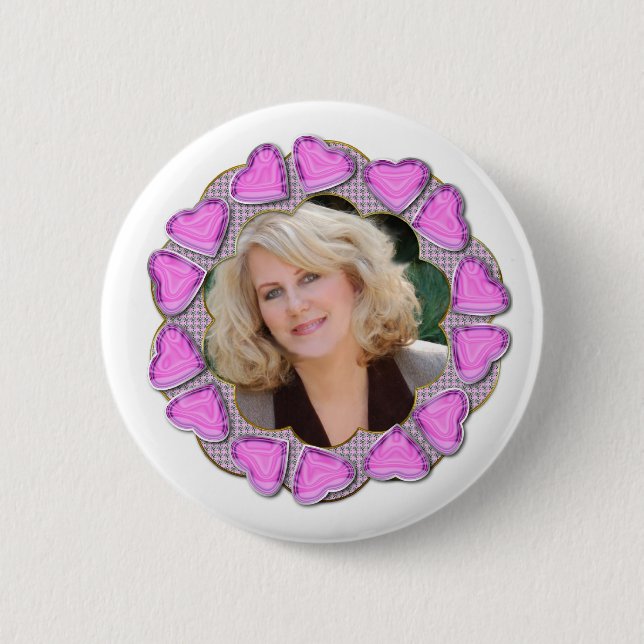 Ring of hearts 6 cm round badge (Front)