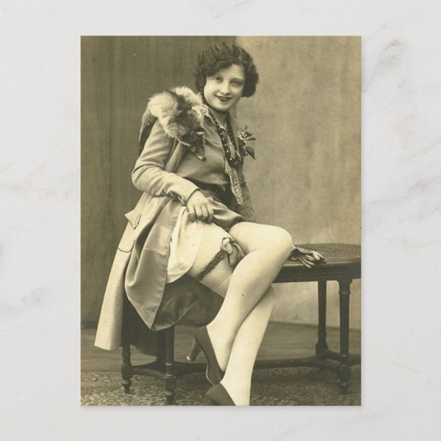 Risque french photo postcard (Front)