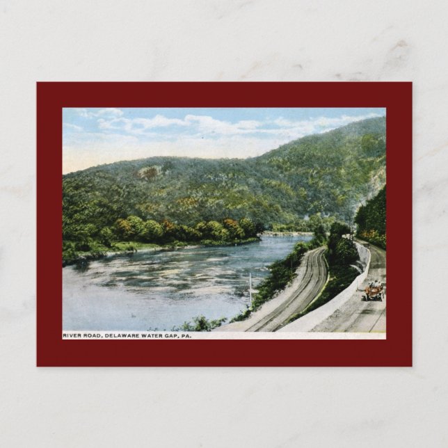 River Road, Delaware Water Gap, PA Vintage Postcard (Front)