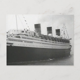 RMS Queen Mary Collection Postcard