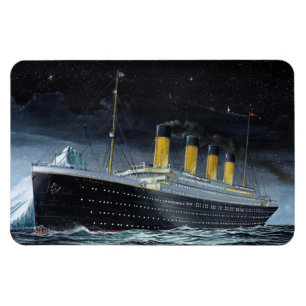 RMS Titanic Magnet