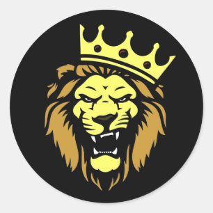 Roaring lion with crown classic round sticker