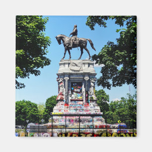 Robert E Lee Statue Magnet