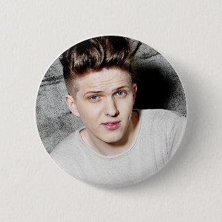 (Robin) Standard, 5.7 cm (2.25") Round Badge