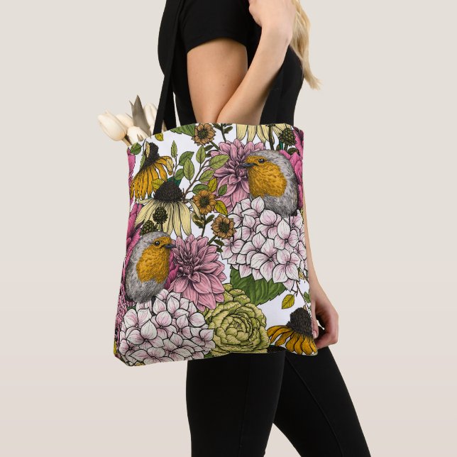 Robins in the garden tote bag (Close Up)